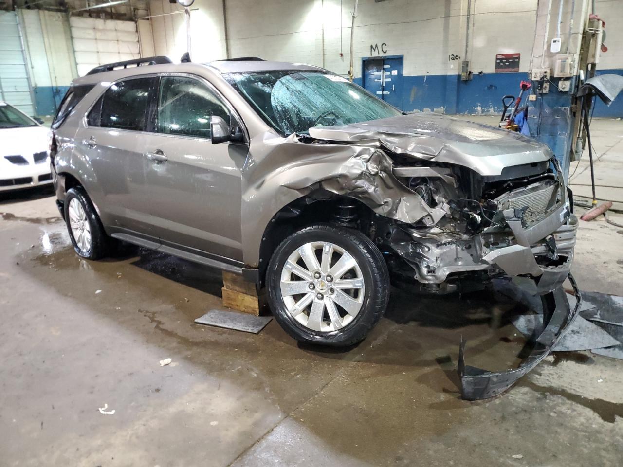 2011 CHEVROLET EQUINOX LT - Фото 4