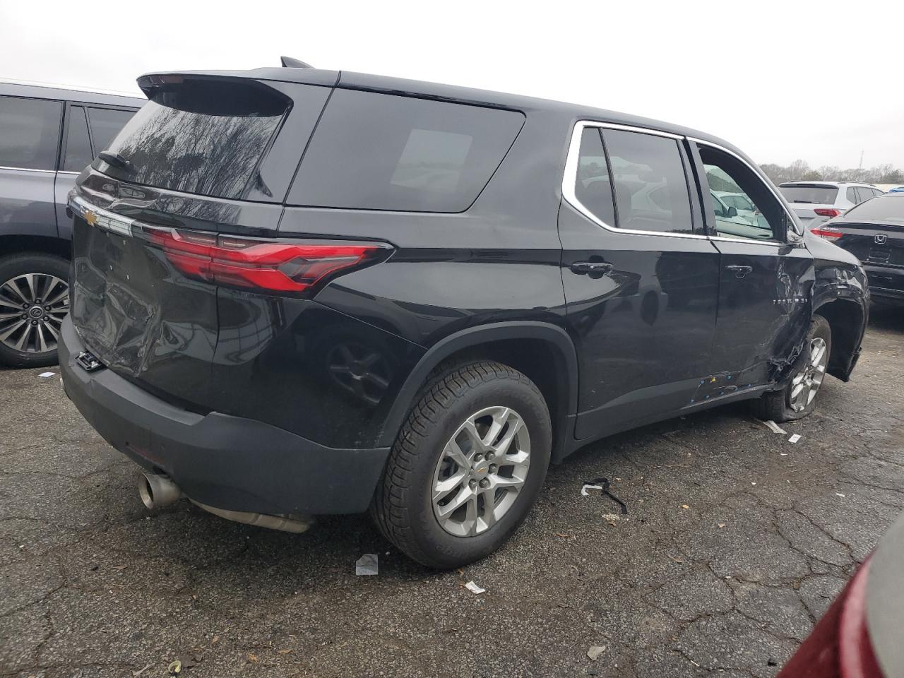 2023 CHEVROLET TRAVERSE L - Image 3