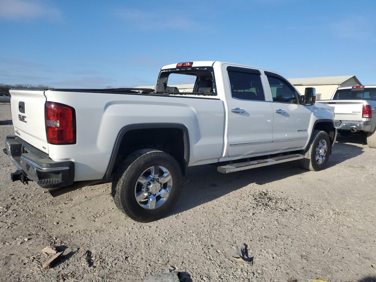 2015 GMC SIERRA K25 - Image 3