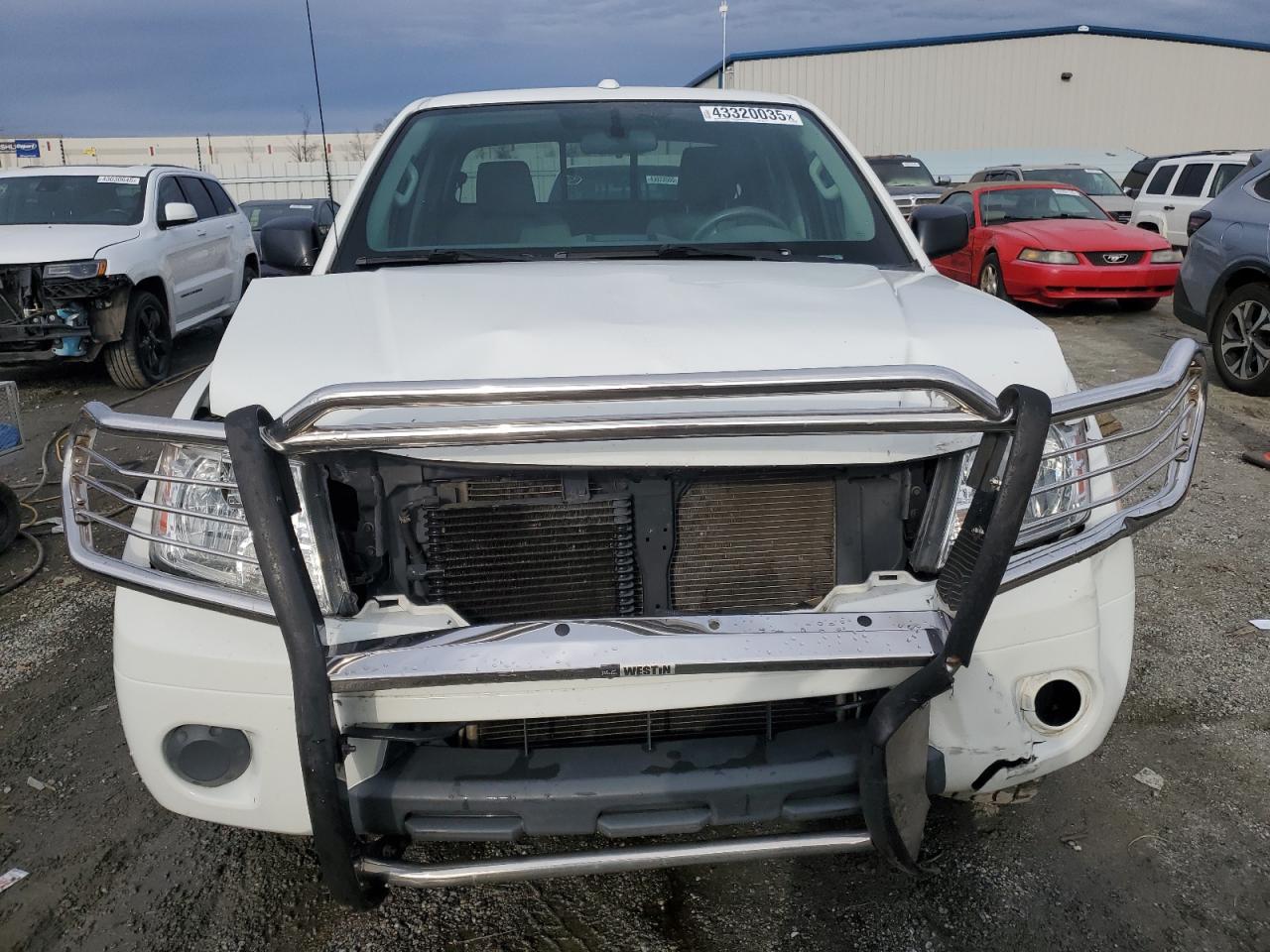 2016 NISSAN FRONTIER S - Image 5