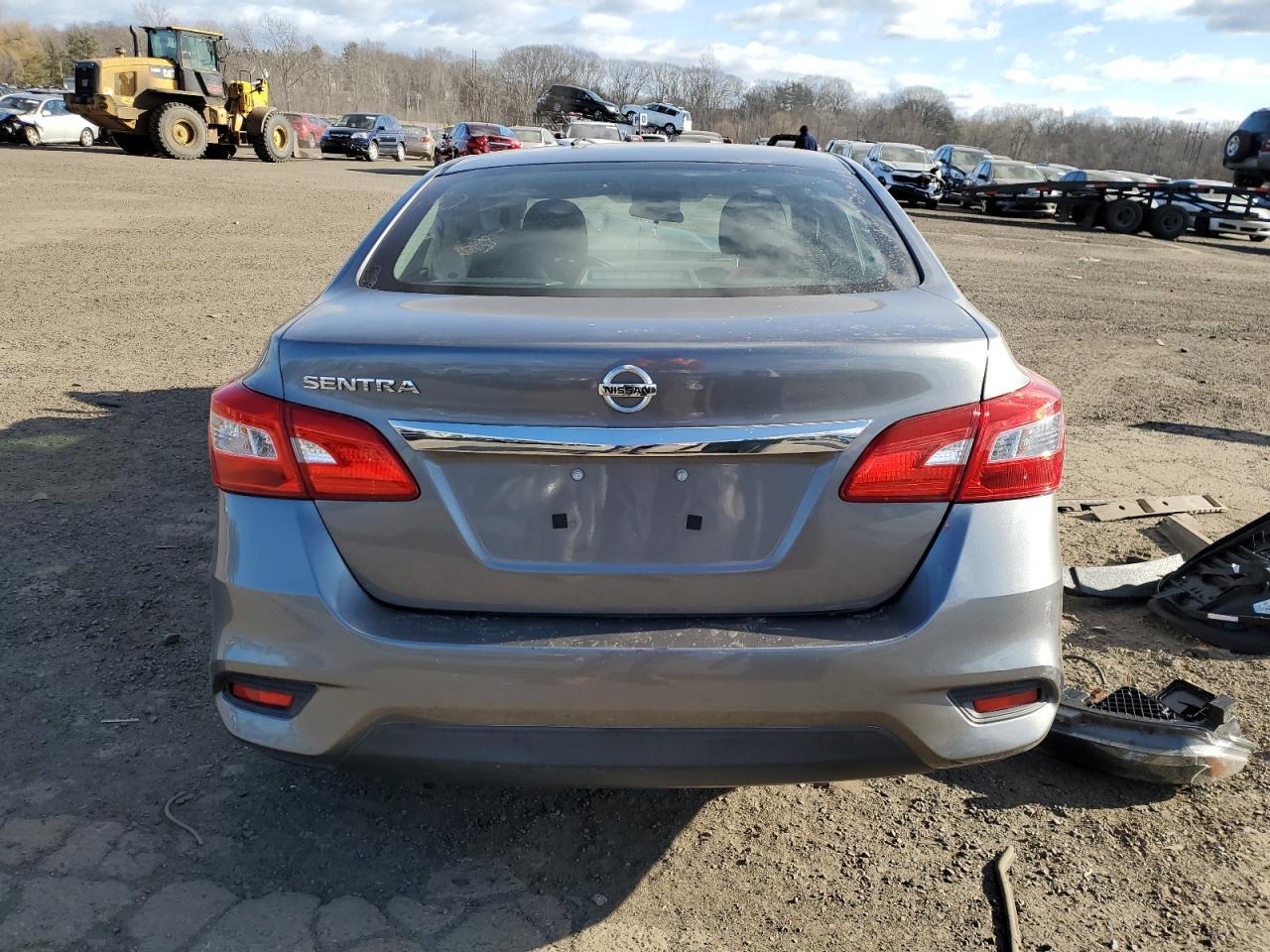 2017 NISSAN SENTRA S - Image 6