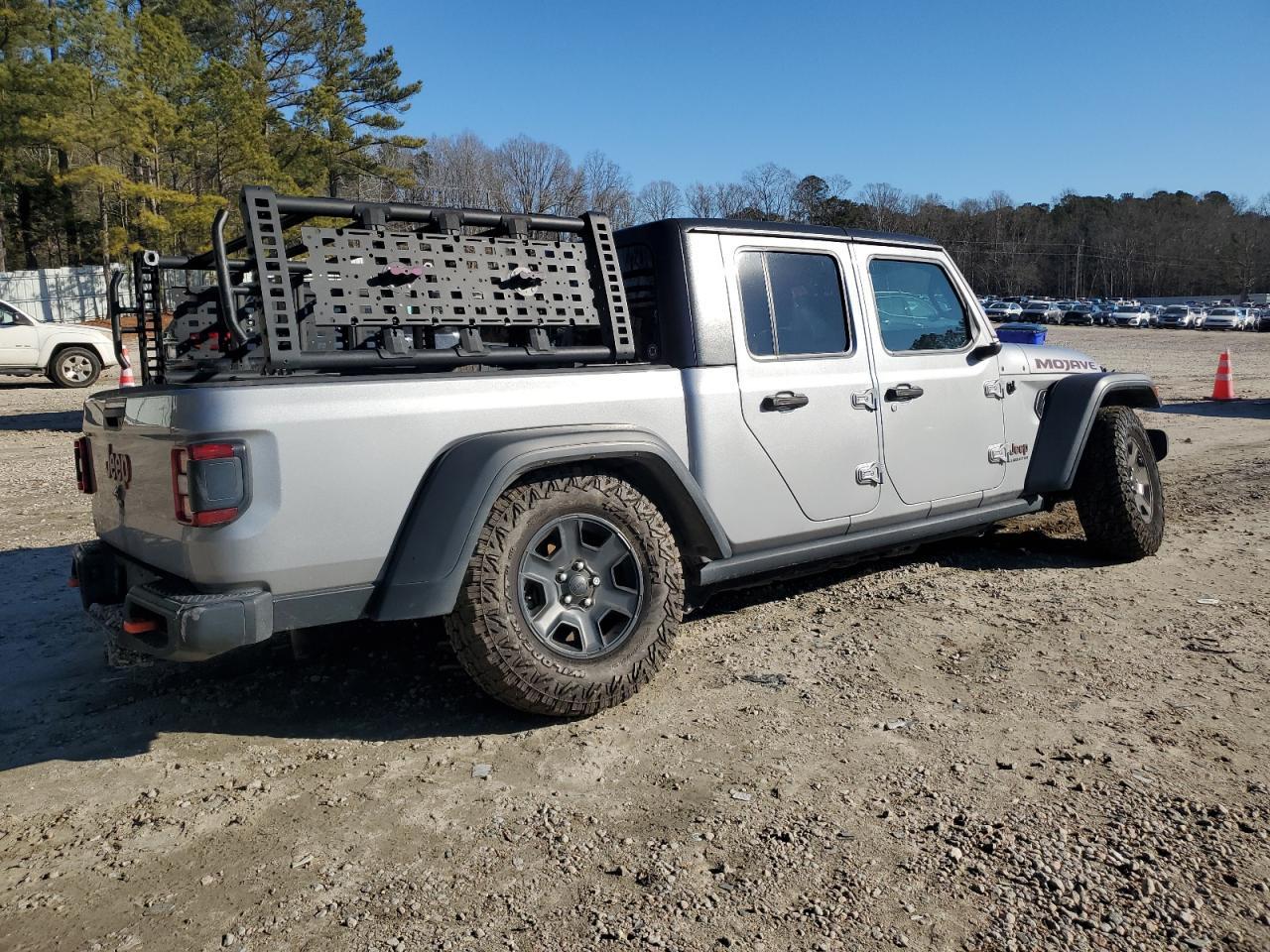2021 JEEP GLADIATOR - Фото 3