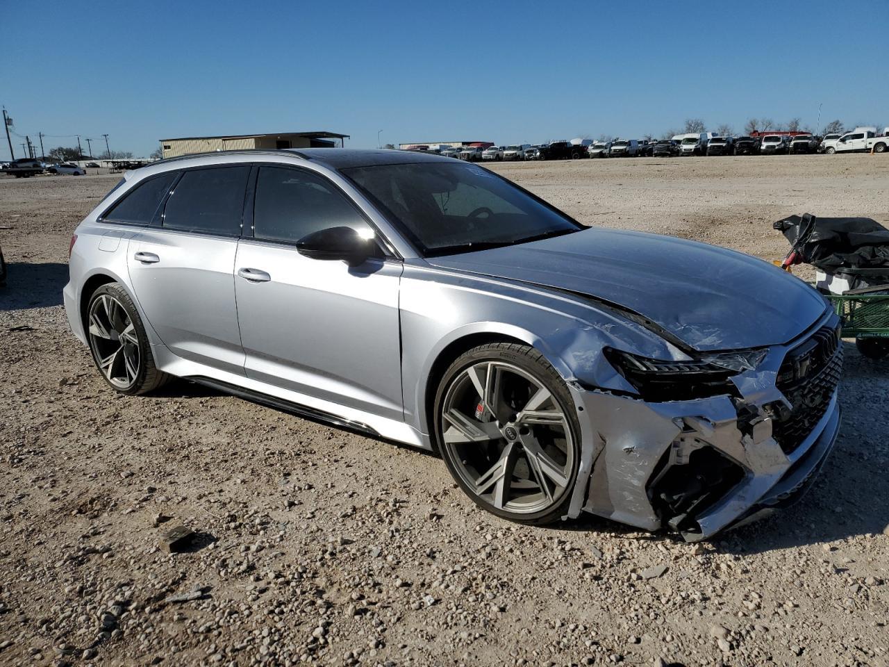 2021 AUDI RS6 - Фото 4