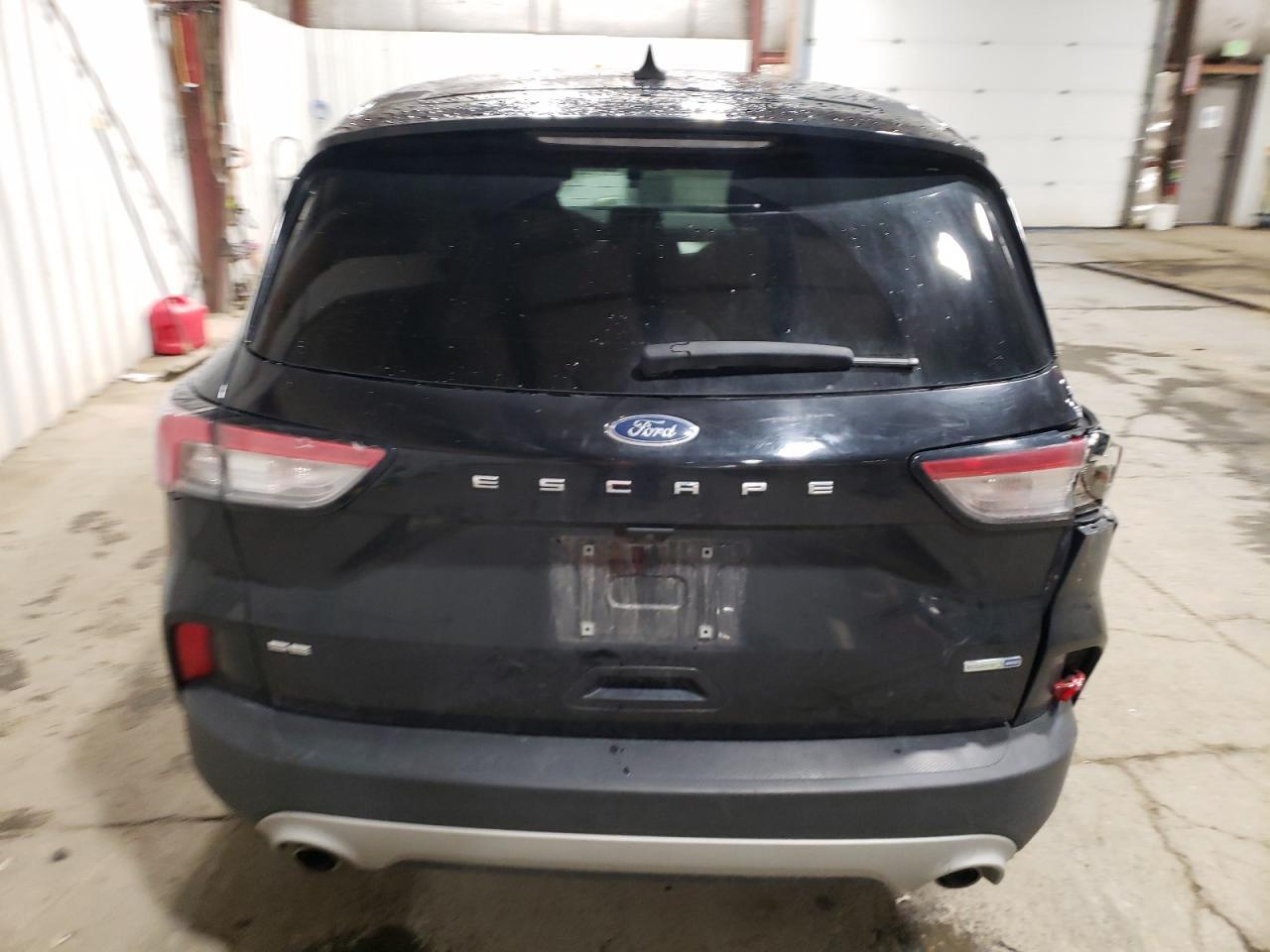 2020 FORD ESCAPE SE - Фото 6