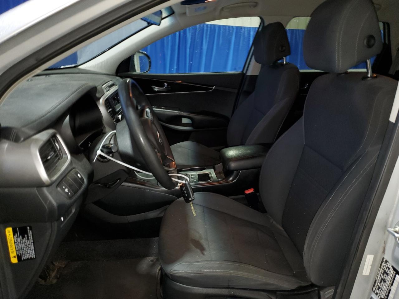 2017 KIA SORENTO LX - Фото 7