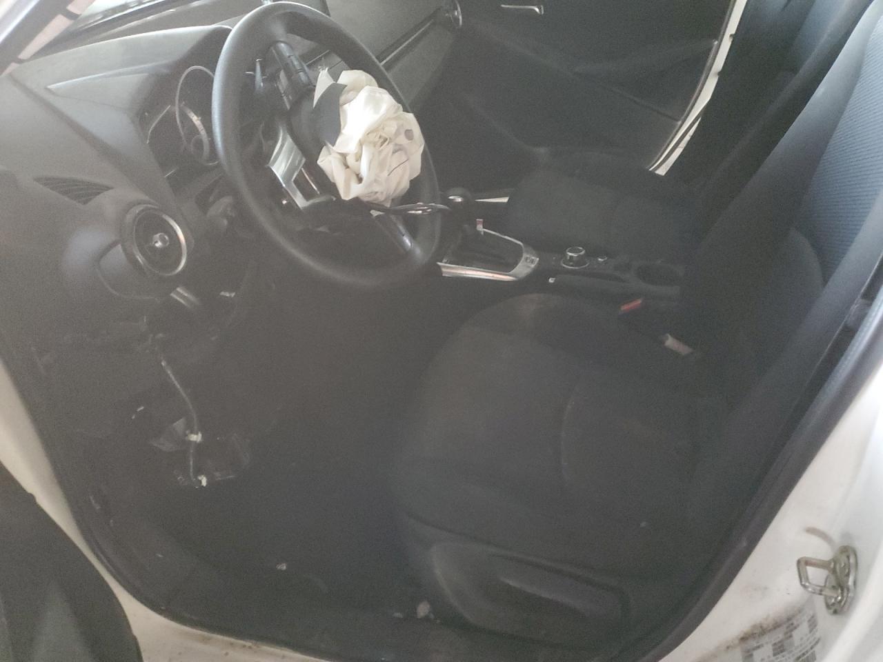 2017 TOYOTA YARIS IA - Фото 7