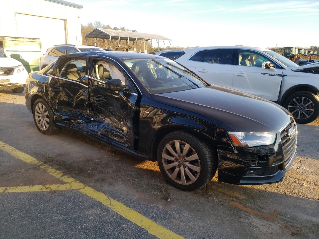 2015 AUDI A4 PREMIUM - Image 4