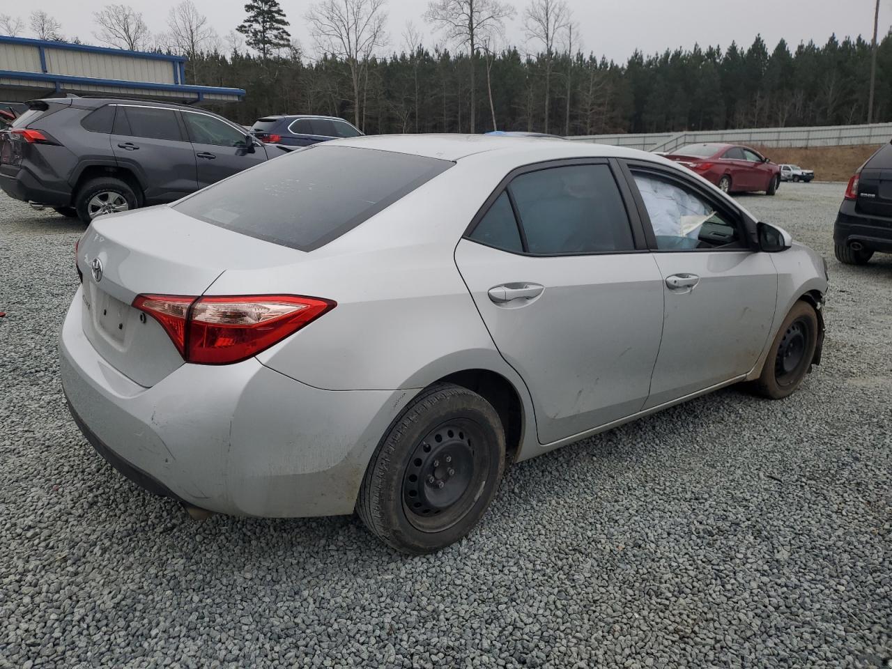 2018 TOYOTA COROLLA L - Image 3