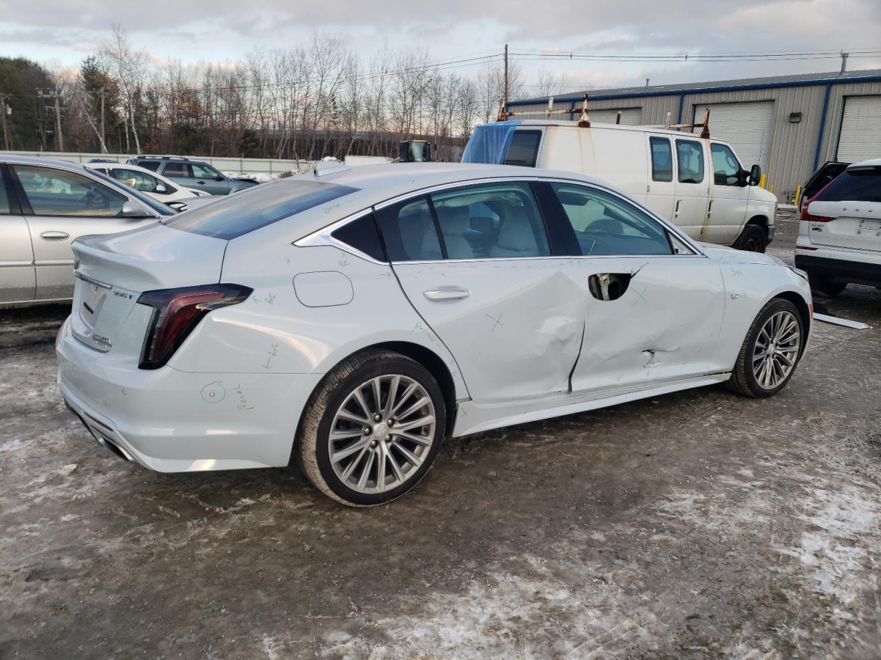 2022 CADILLAC CT5 PREMIU - Фото 3