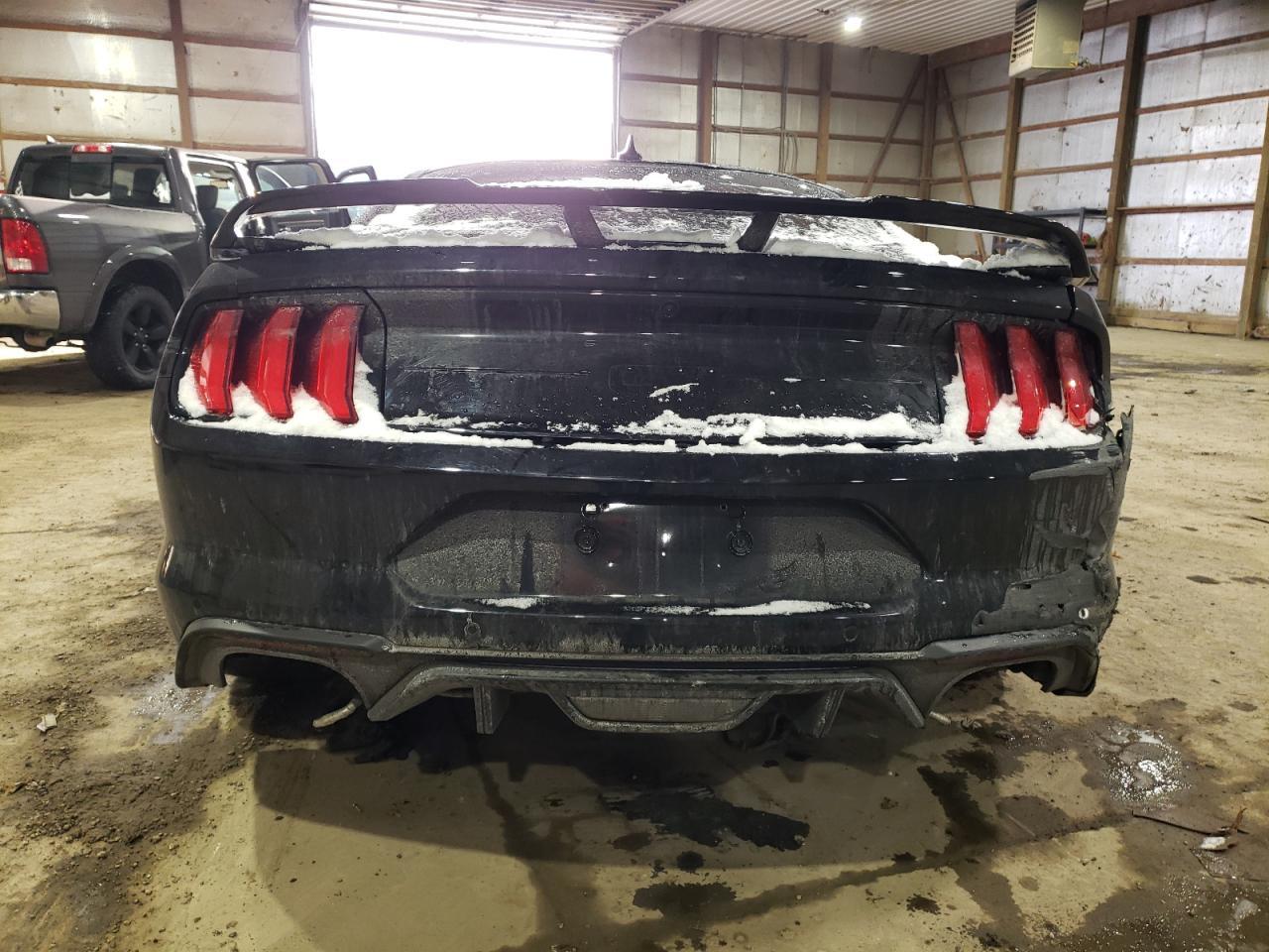 2021 FORD MUSTANG GT - Фото 6