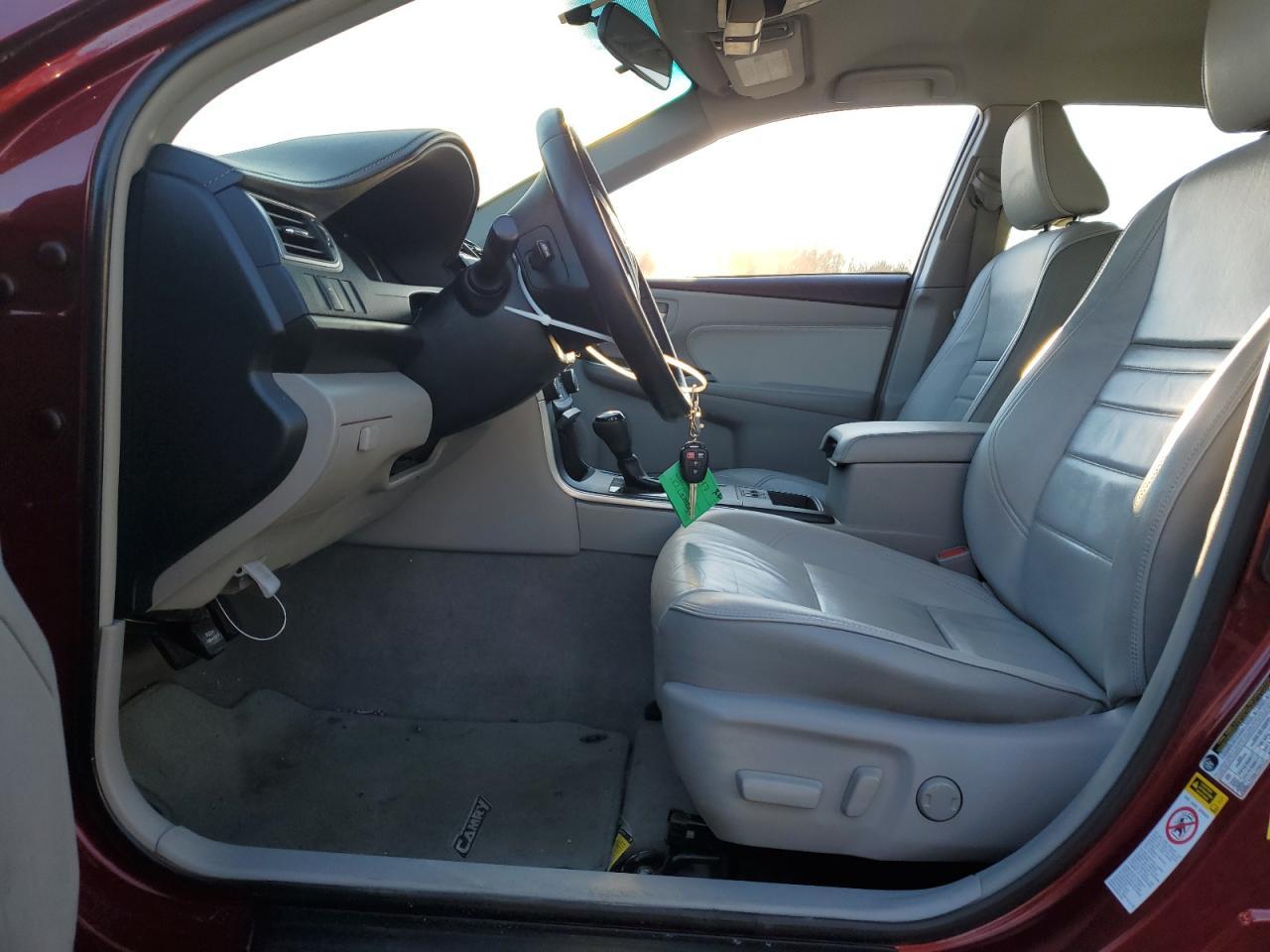 2017 TOYOTA CAMRY LE - Image 7
