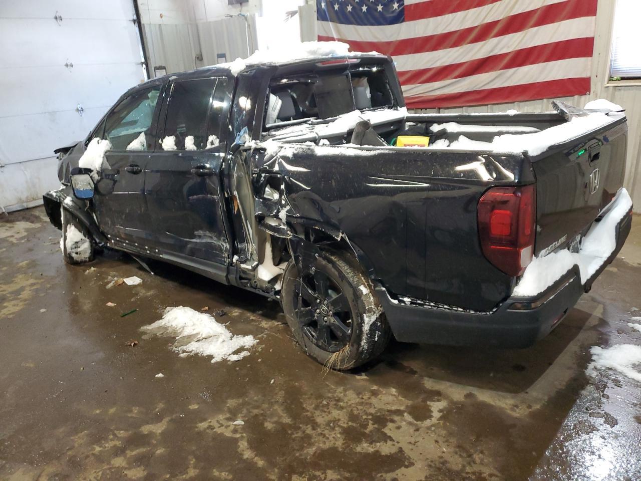 2019 HONDA RIDGELINE - Image 2
