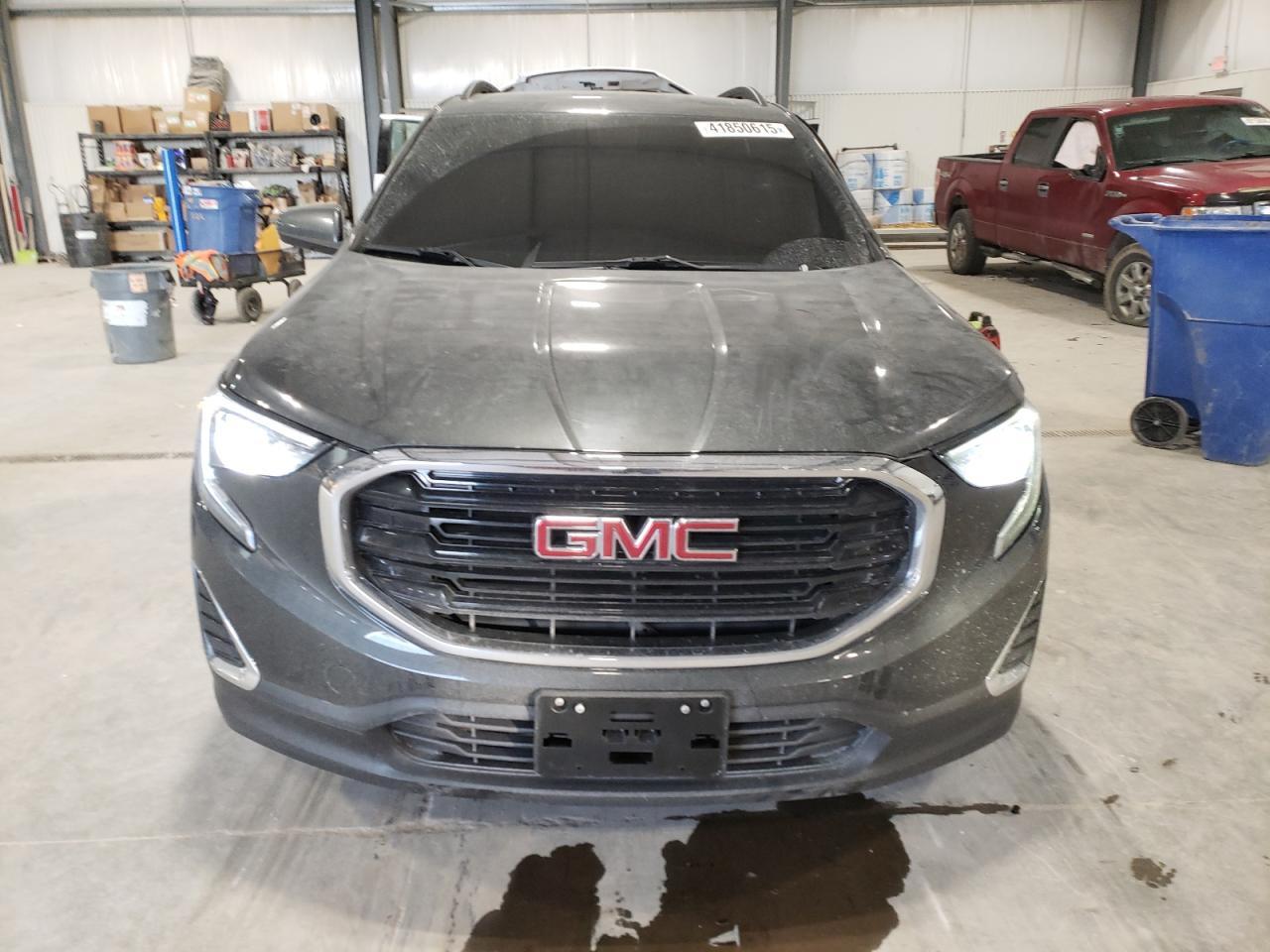 2018 GMC TERRAIN SL - Image 5