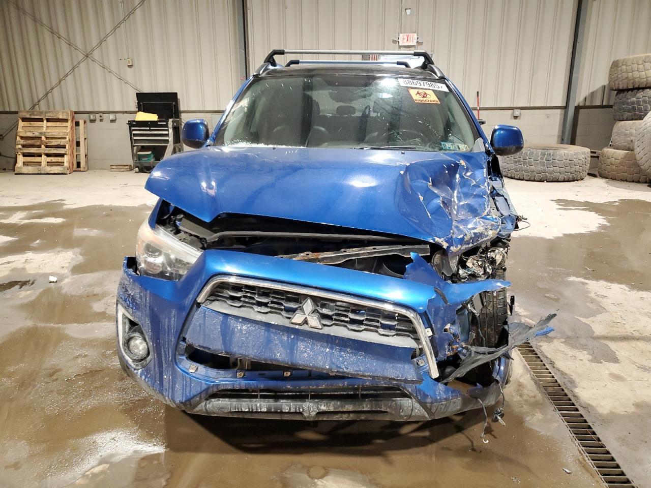 2015 MITSUBISHI OUTLANDER - Фото 5