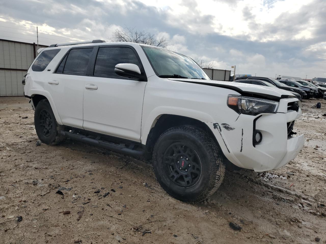 2020 TOYOTA 4RUNNER SR - Фото 4