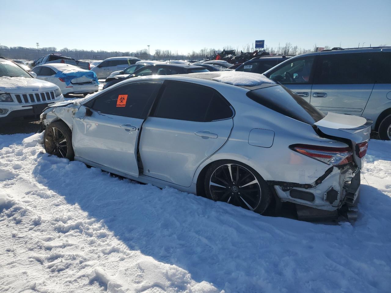 2018 TOYOTA CAMRY XSE - Фото 2