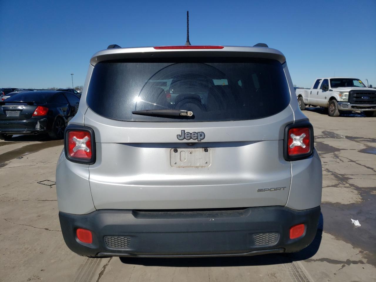 2017 JEEP RENEGADE S - Фото 6