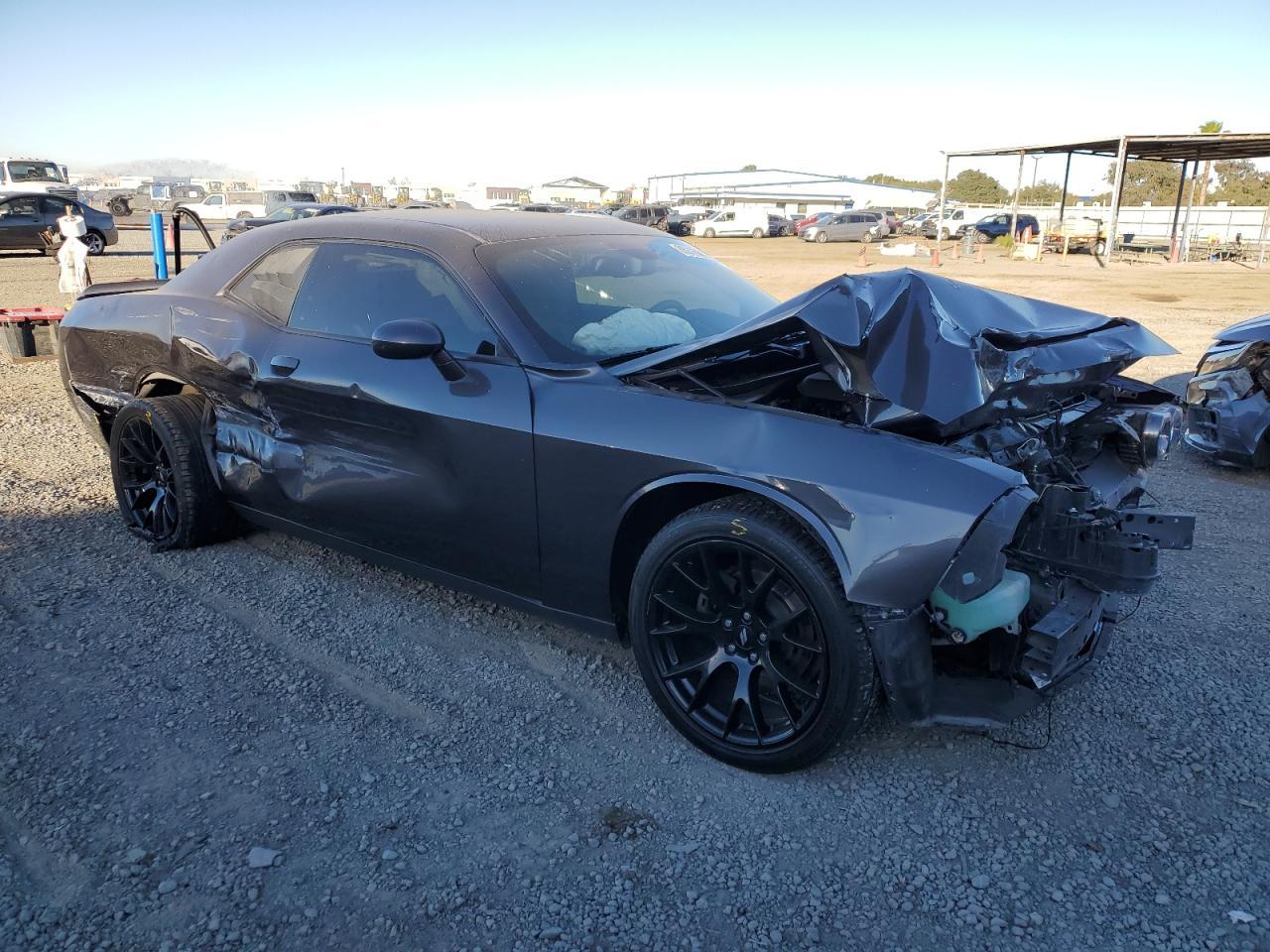 2016 DODGE CHALLENGER - Image 4