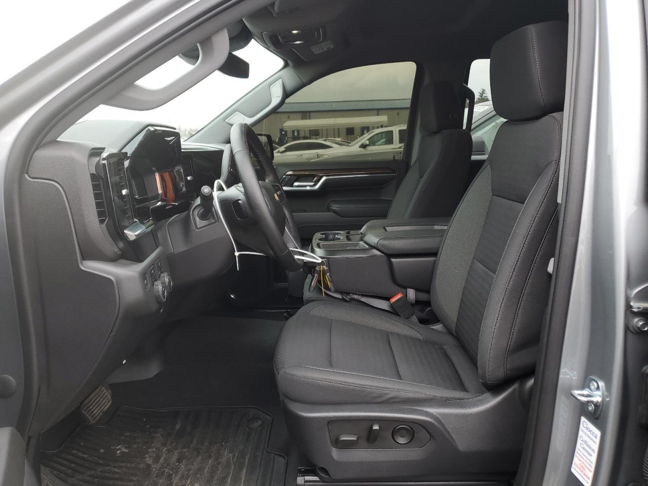 2023 CHEVROLET SILVERADO - Image 7