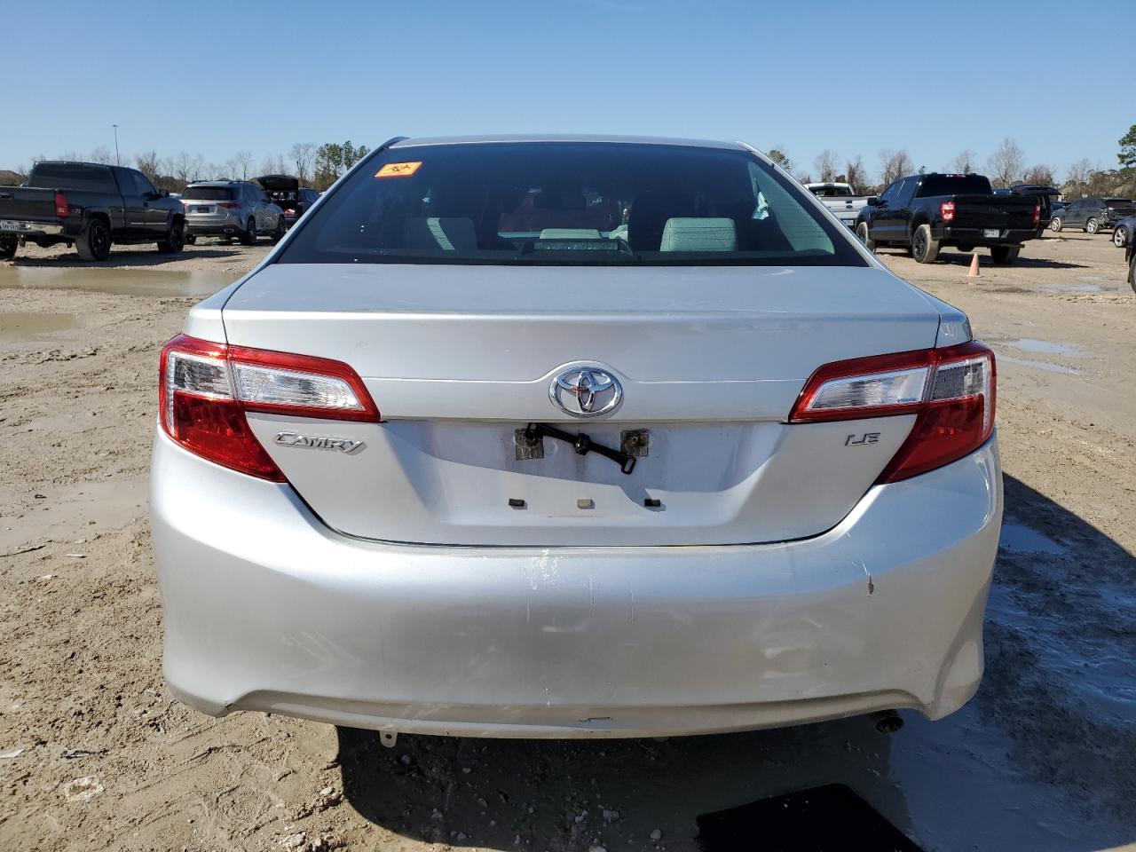 2014 TOYOTA CAMRY L - Image 6