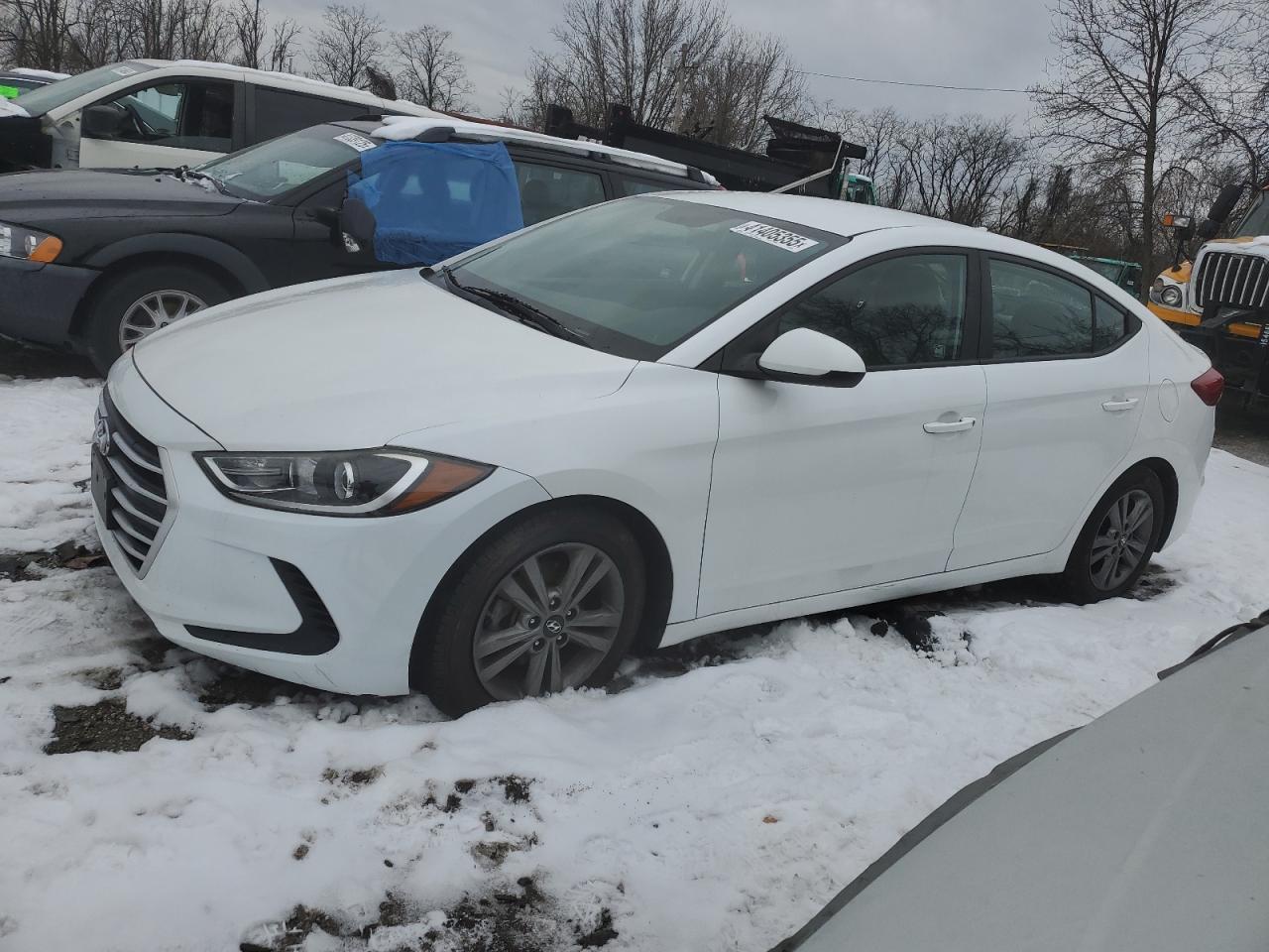 2017 HYUNDAI ELANTRA SE