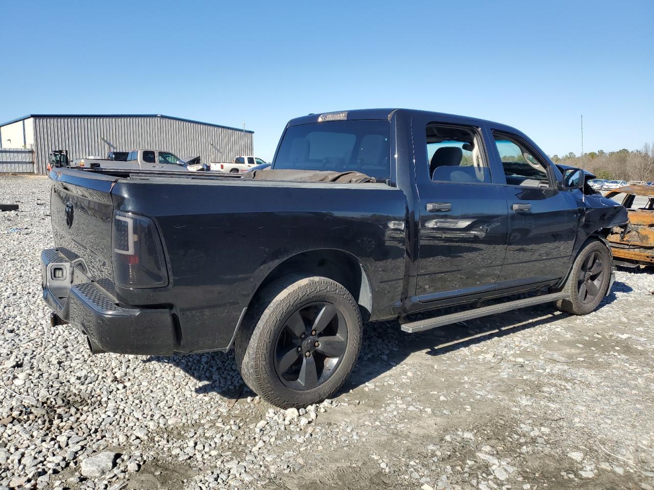 2017 RAM 1500 ST - Фото 3