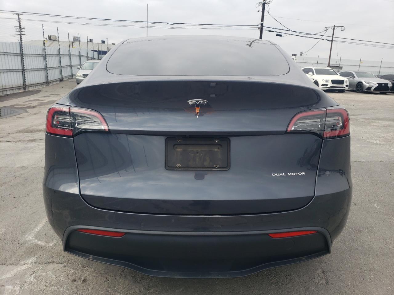 2022 TESLA MODEL Y - Image 6