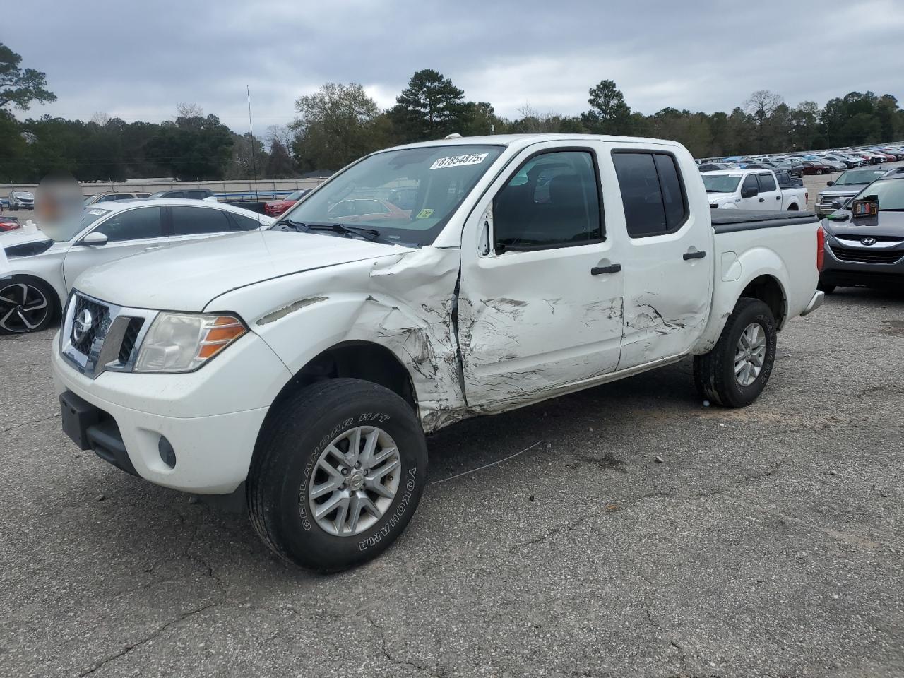 2016 NISSAN FRONTIER S