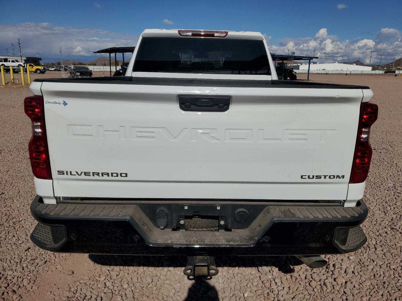 2024 CHEVROLET SILVERADO - Фото 6