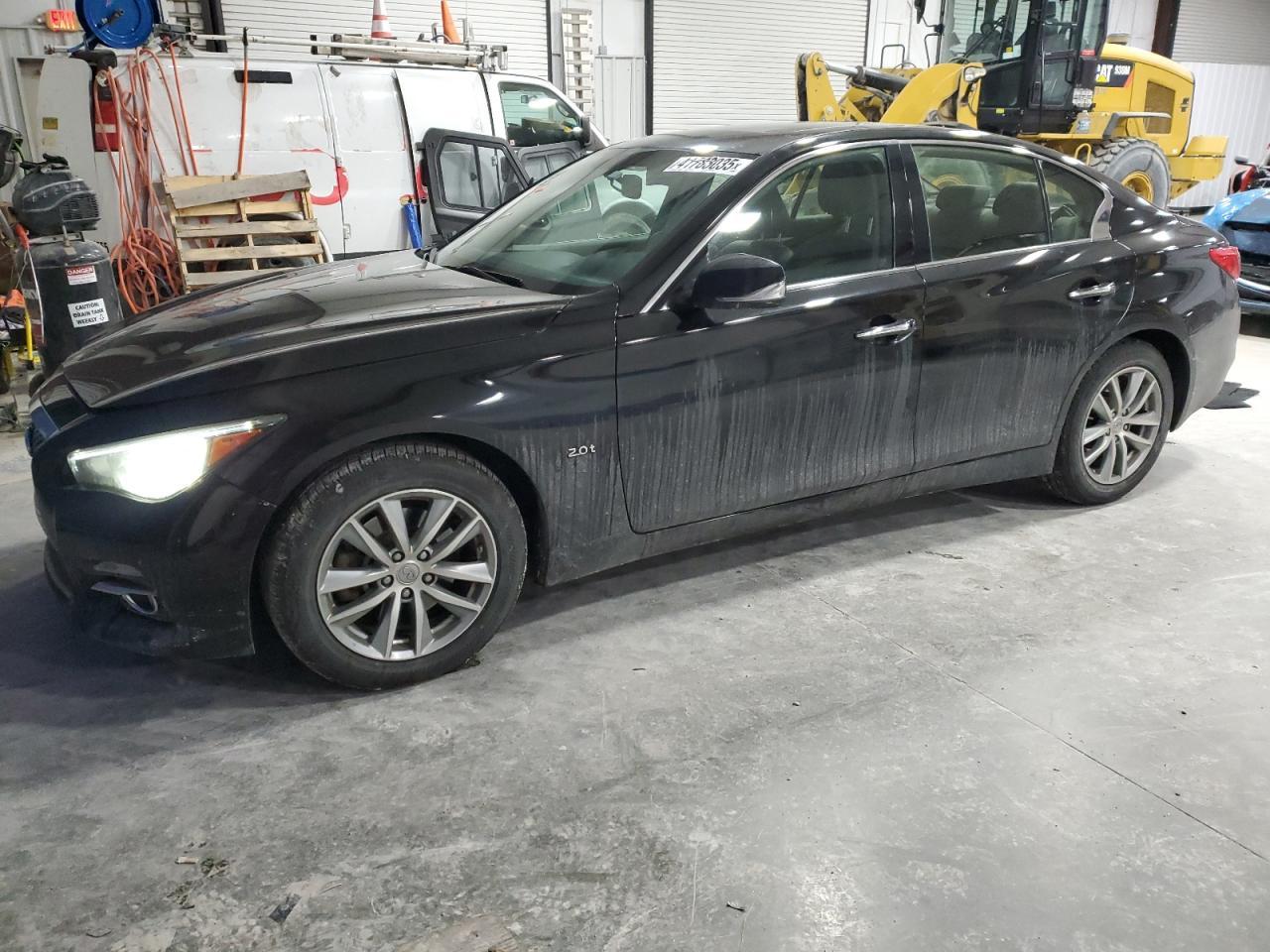 2016 INFINITI Q50 BASE