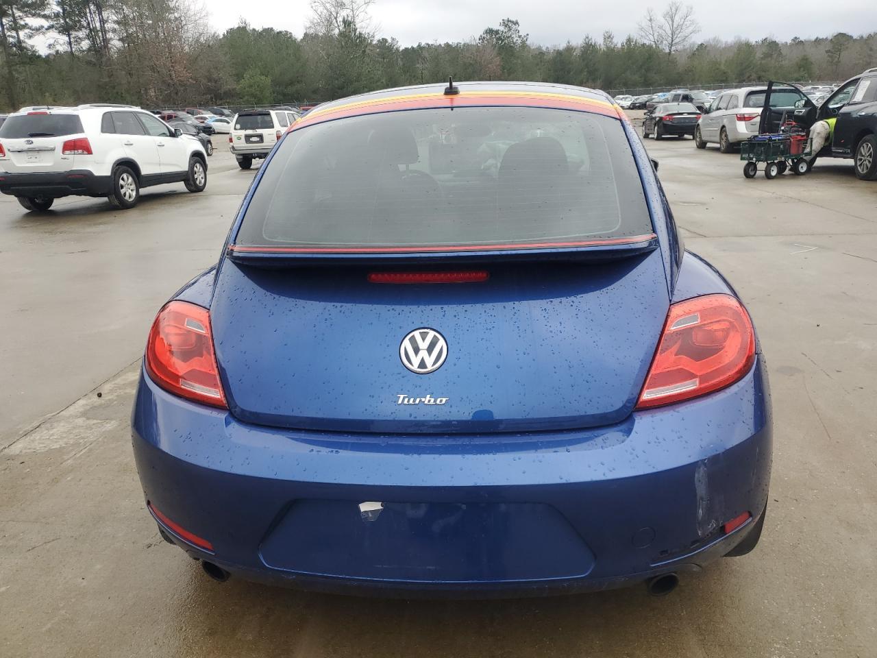 2012 VOLKSWAGEN BEETLE TUR - Фото 6