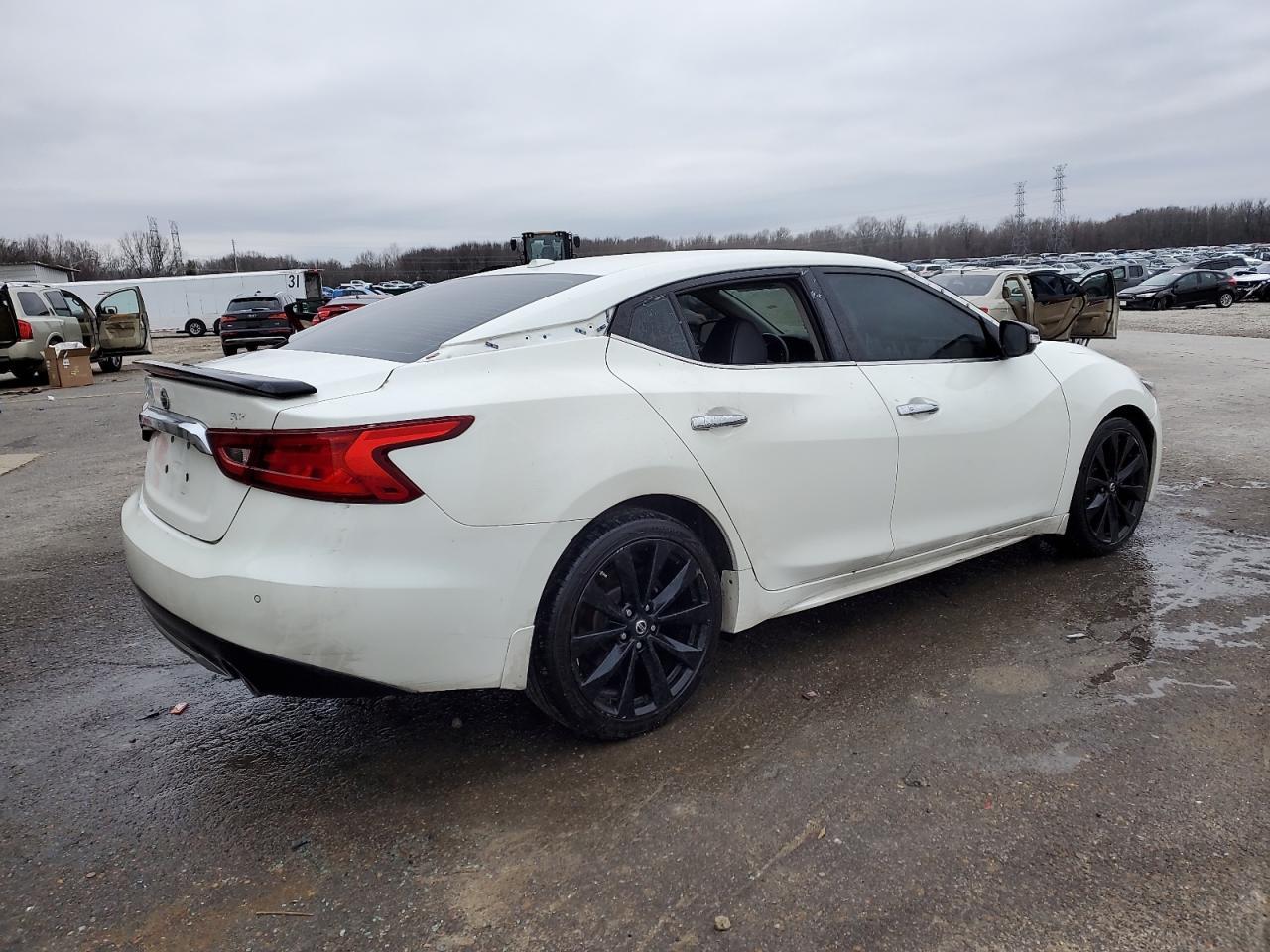 2017 NISSAN MAXIMA 3.5 - Фото 3