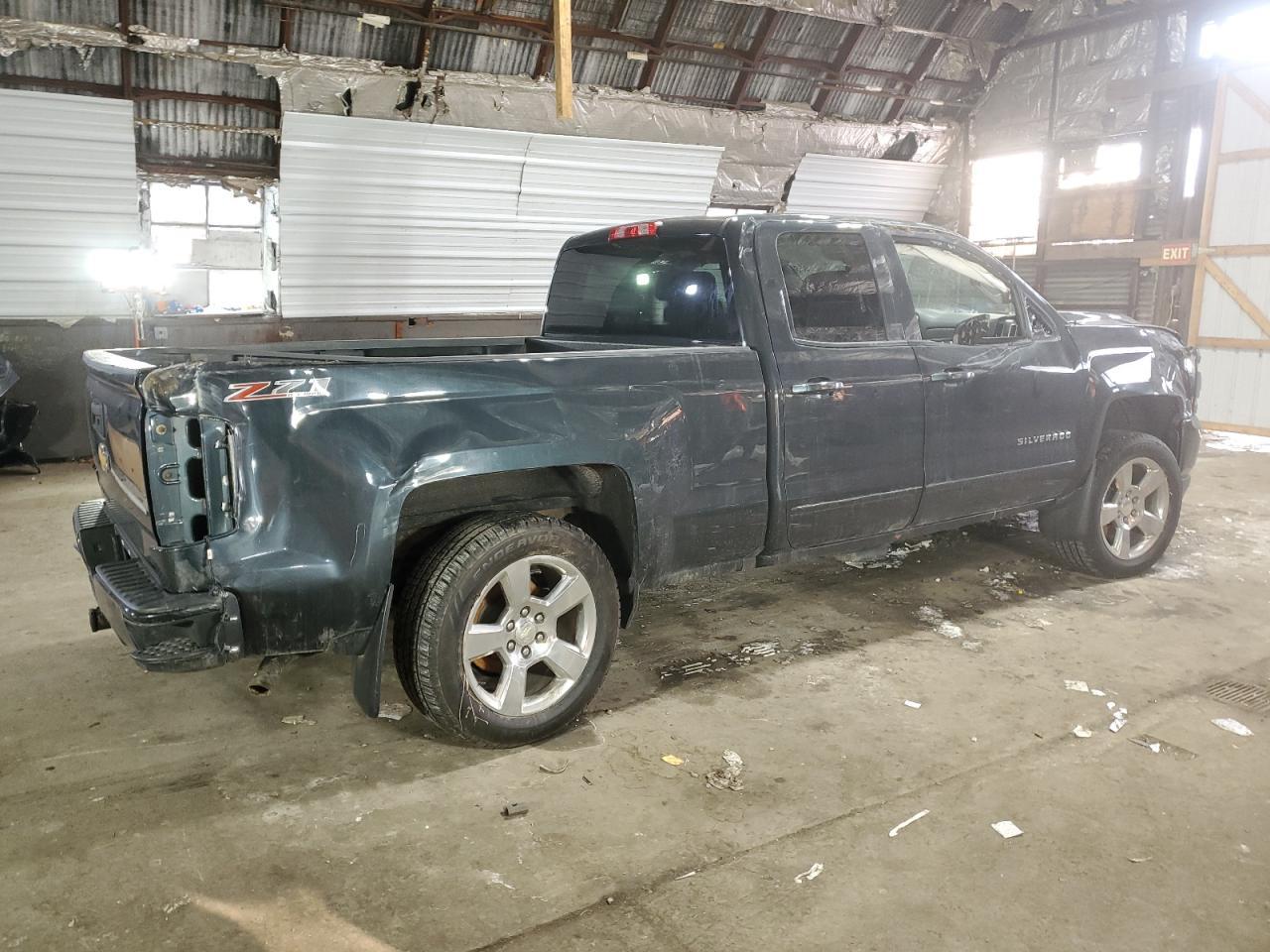 2017 CHEVROLET SILVERADO - Image 3