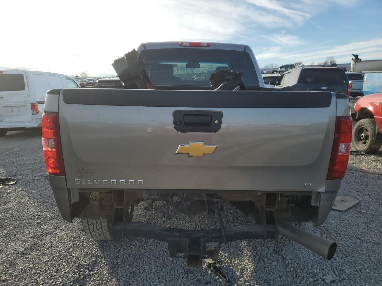 2013 CHEVROLET SILVERADO - Image 6