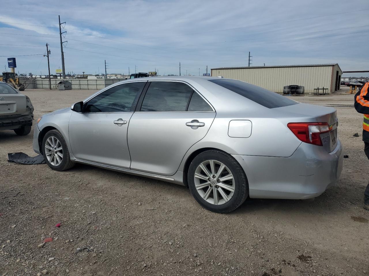 2012 TOYOTA CAMRY SE - Image 2