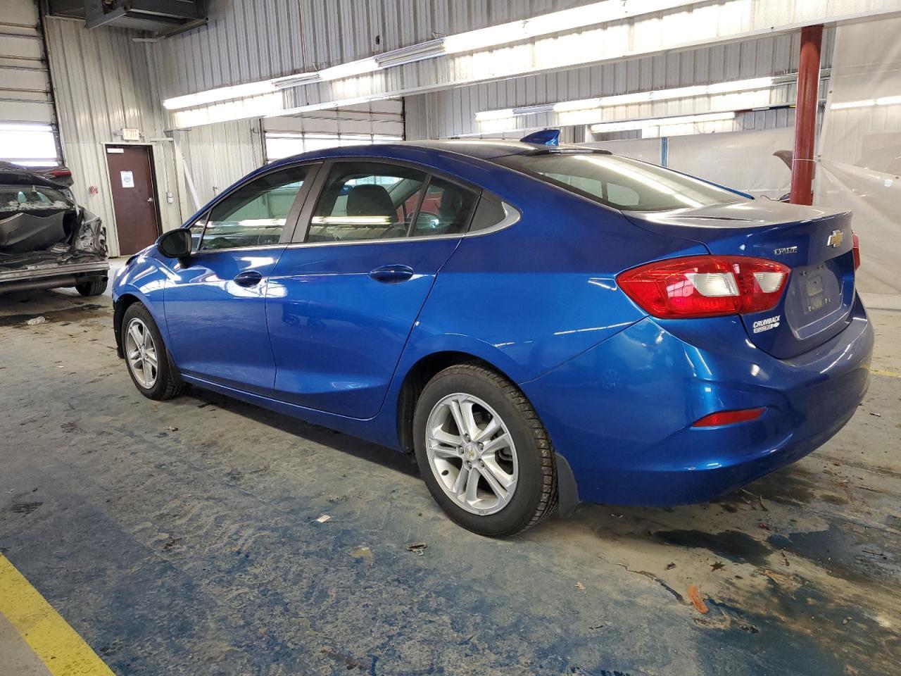 2017 CHEVROLET CRUZE LT - Фото 2