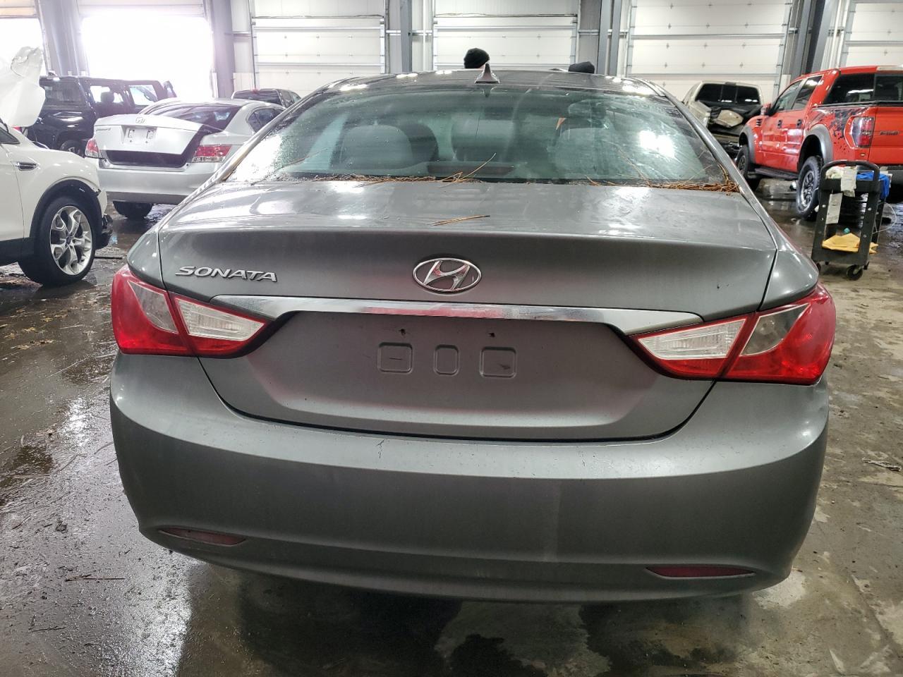 2013 HYUNDAI SONATA GLS - Фото 6