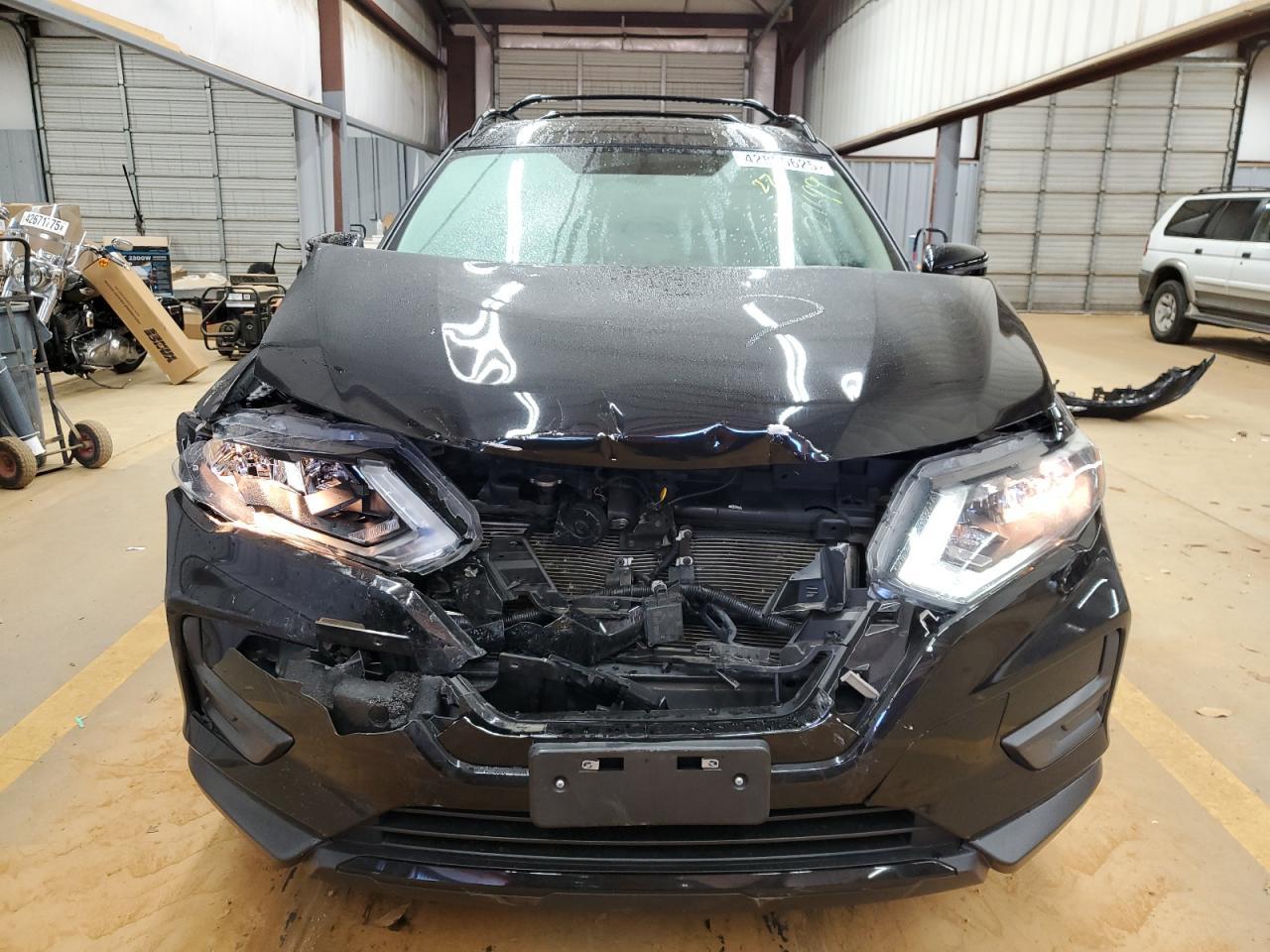 2018 NISSAN ROGUE S - Фото 5