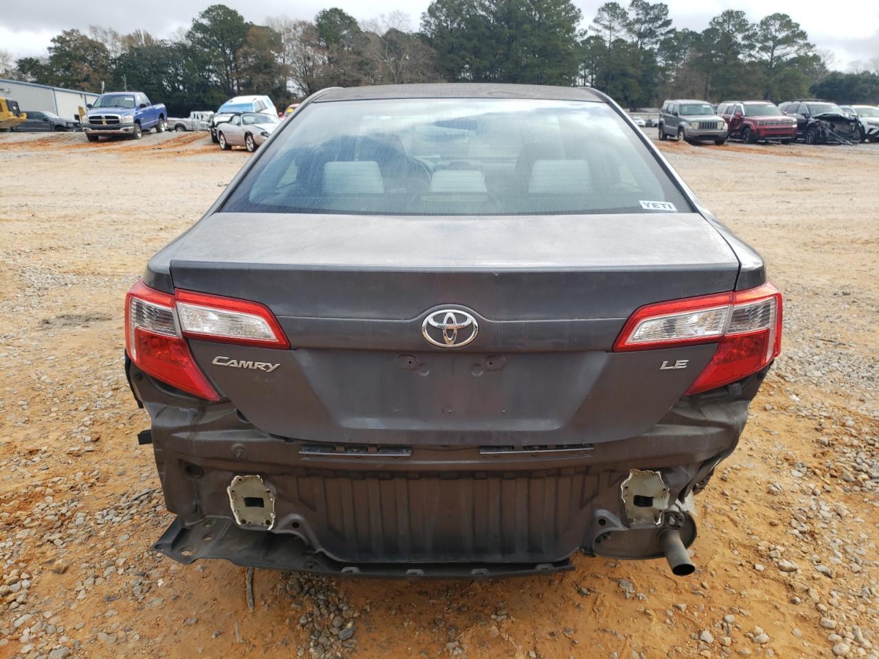 2013 TOYOTA CAMRY L - Image 6