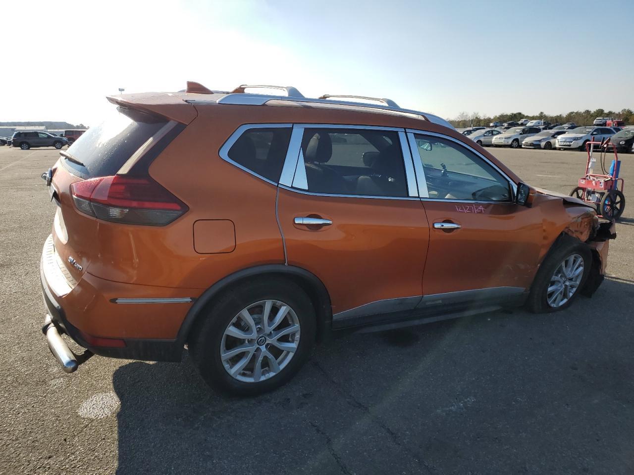 2017 NISSAN ROGUE S - Image 3