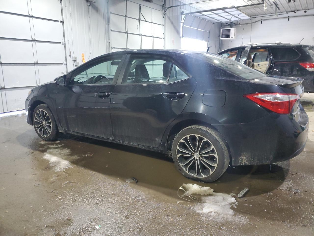 2015 TOYOTA COROLLA L - Image 2