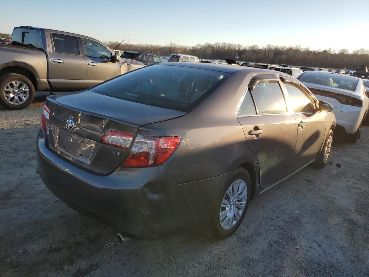 2012 TOYOTA CAMRY BASE - Image 3