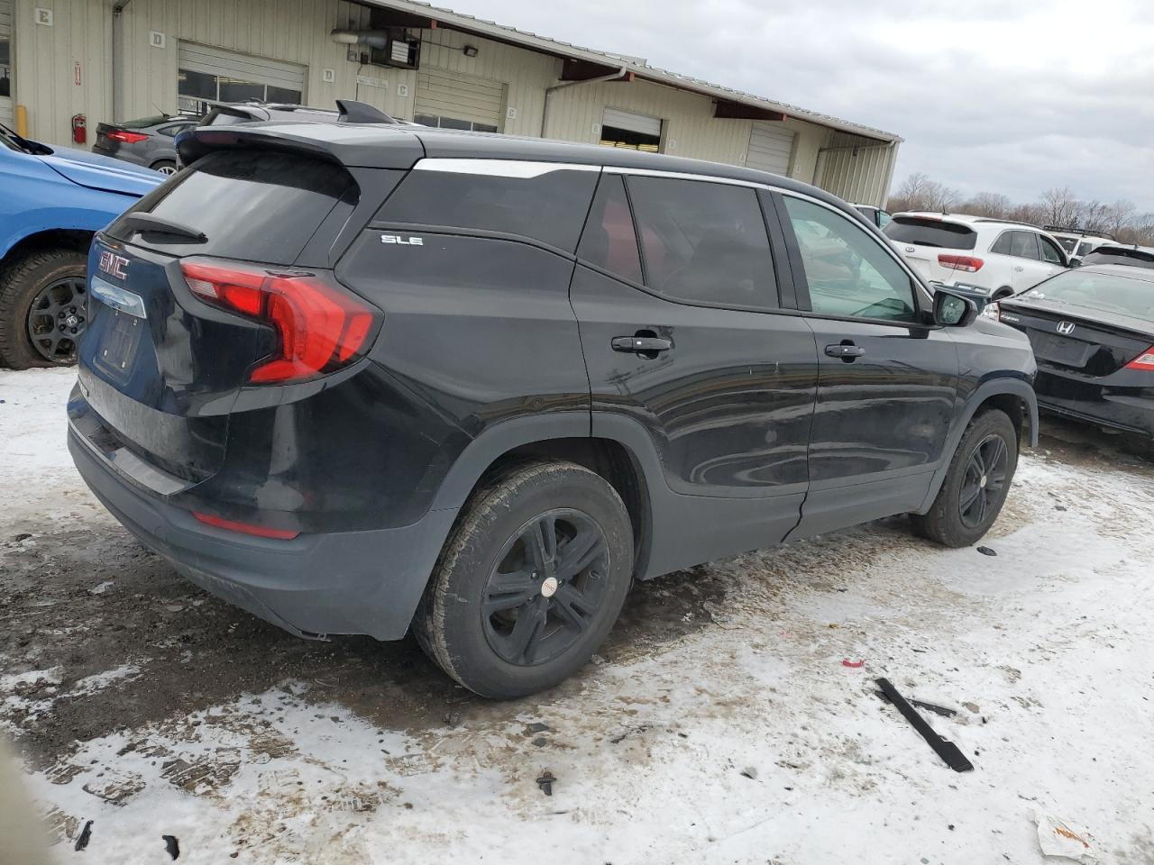 2019 GMC TERRAIN SL - Фото 3