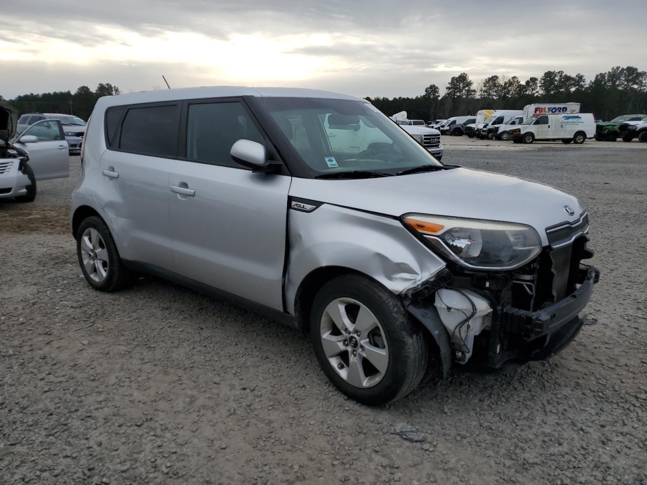2019 KIA SOUL - Image 4