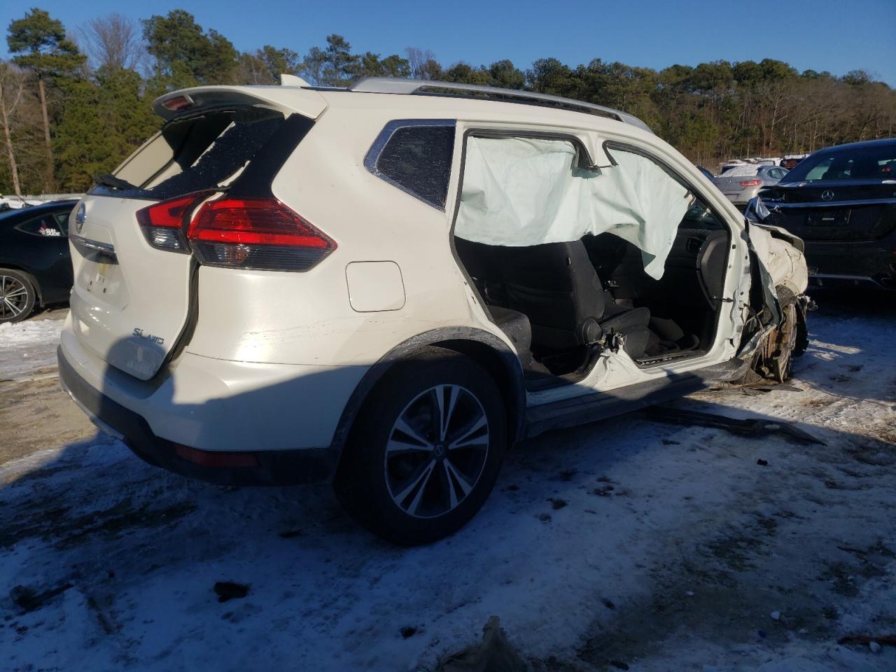 2017 NISSAN ROGUE S - Image 3