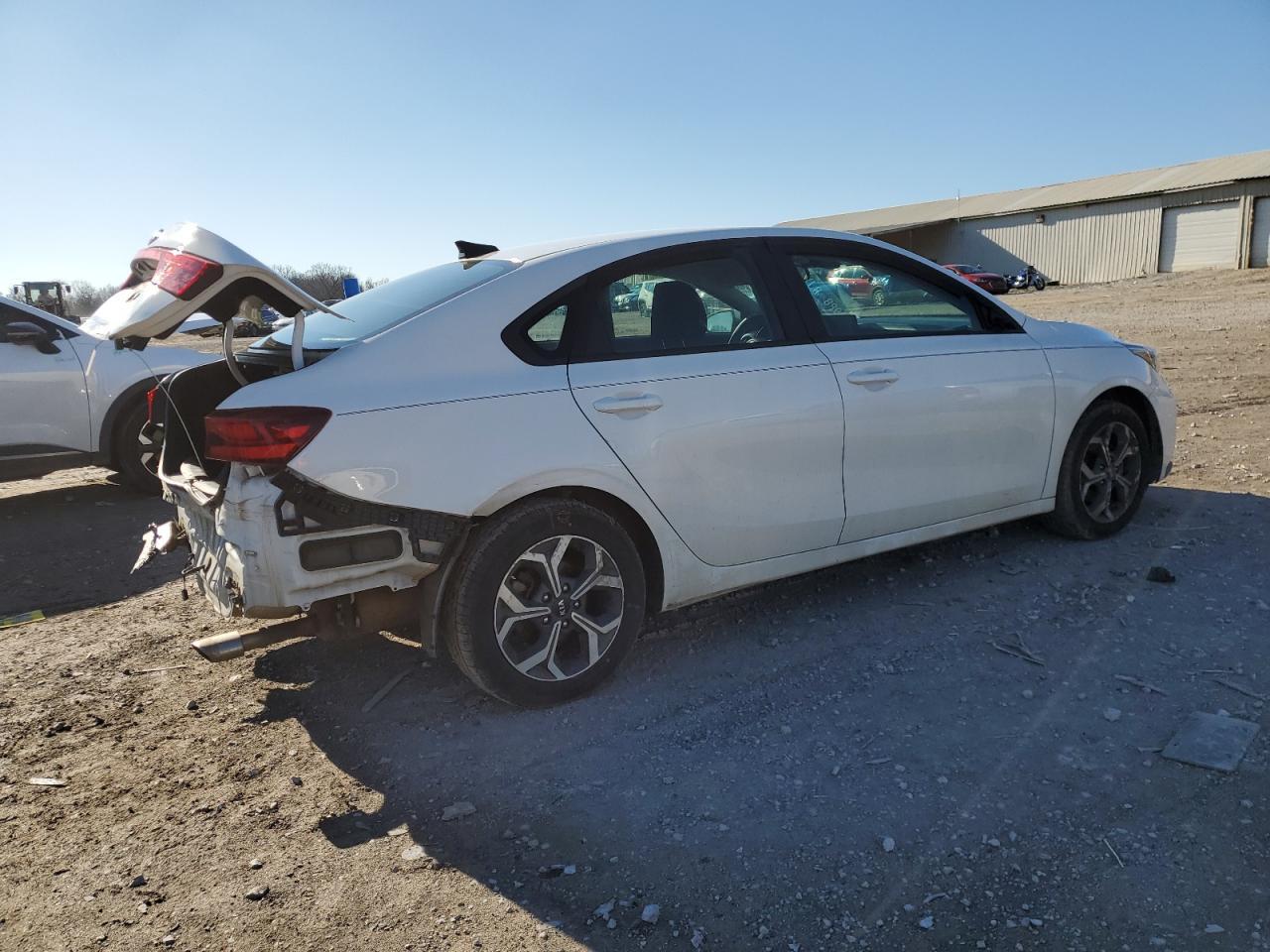 2020 KIA FORTE FE - Фото 3