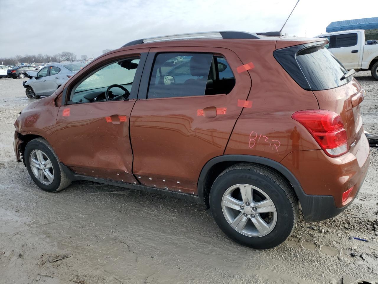2019 CHEVROLET TRAX 1LT - Фото 2