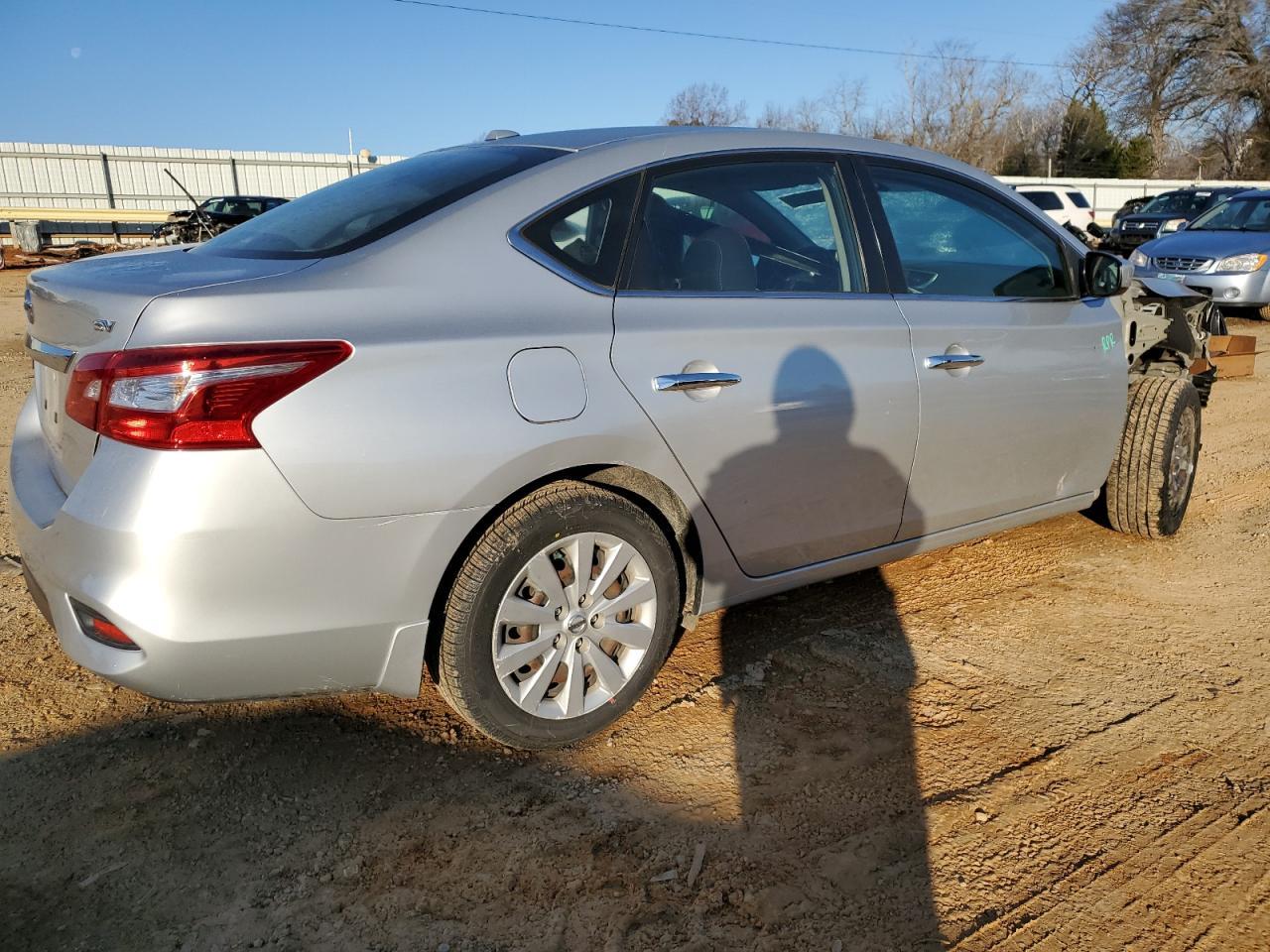 2017 NISSAN SENTRA S - Image 3