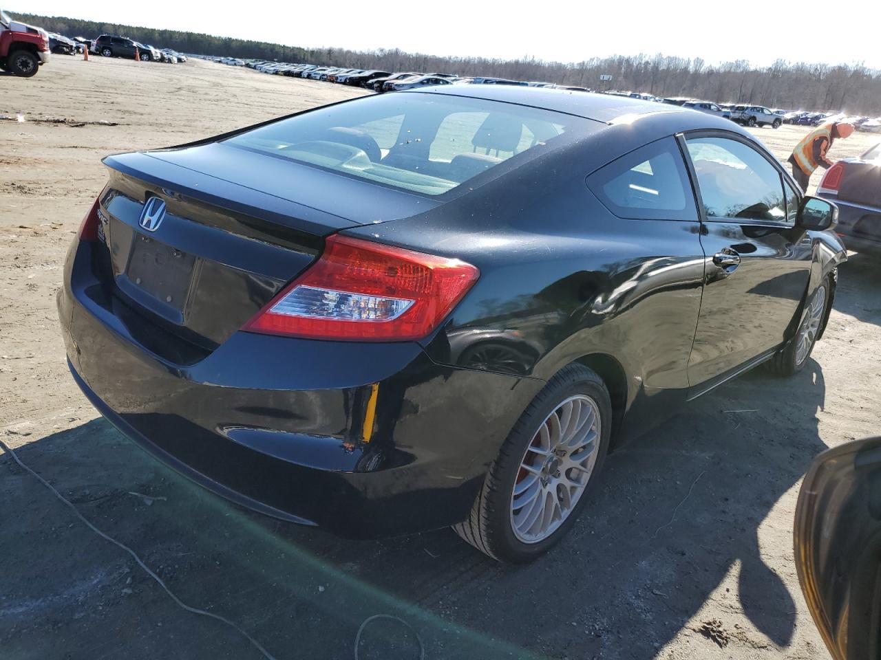 2013 HONDA CIVIC LX - Фото 3