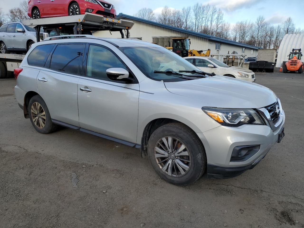 2017 NISSAN PATHFINDER - Image 4